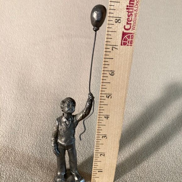 Michael Ricker Pewter RARE "Chris" TD19 Train Depot Figures and Props 1981 - Picture 3 of 6